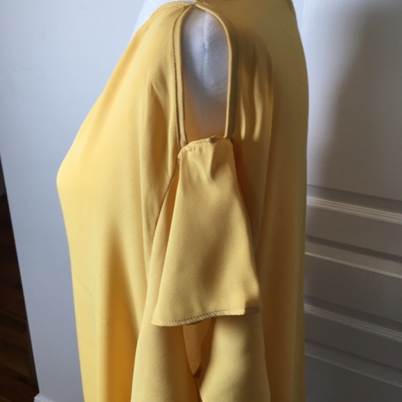 🟠🟡🟠Max Studio Blouse.🟠🟡🟠 - Picture 6 of 8